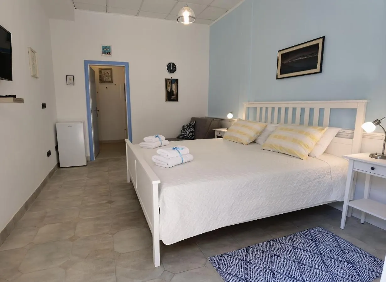 Bed and Breakfast Ivan B&B, 5 Star Superior Room, Near The See And Park Novigrad Istria