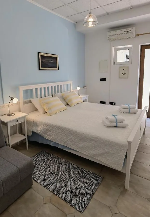 Ivan B&B, 5 Star Superior Room, Near The See And Park Novigrad Istria
